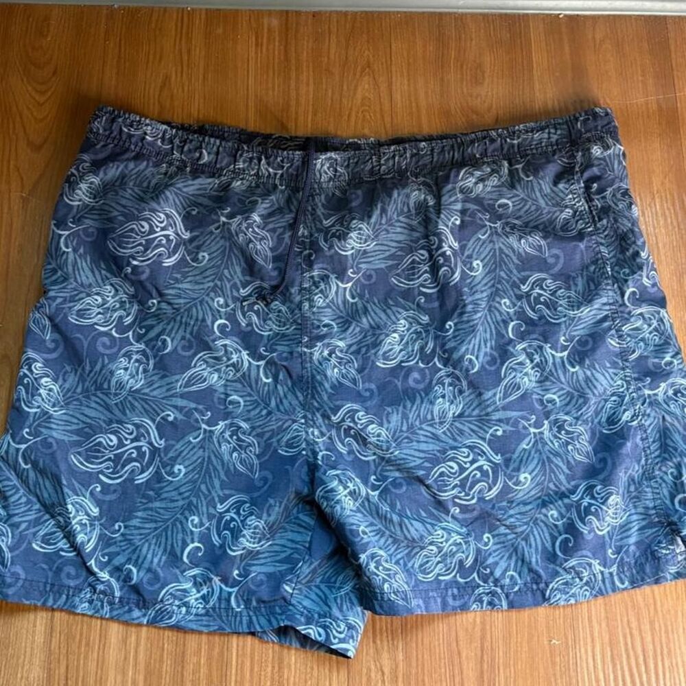 Super crazy tuff af grailCroft & Barrow blue swim trunks